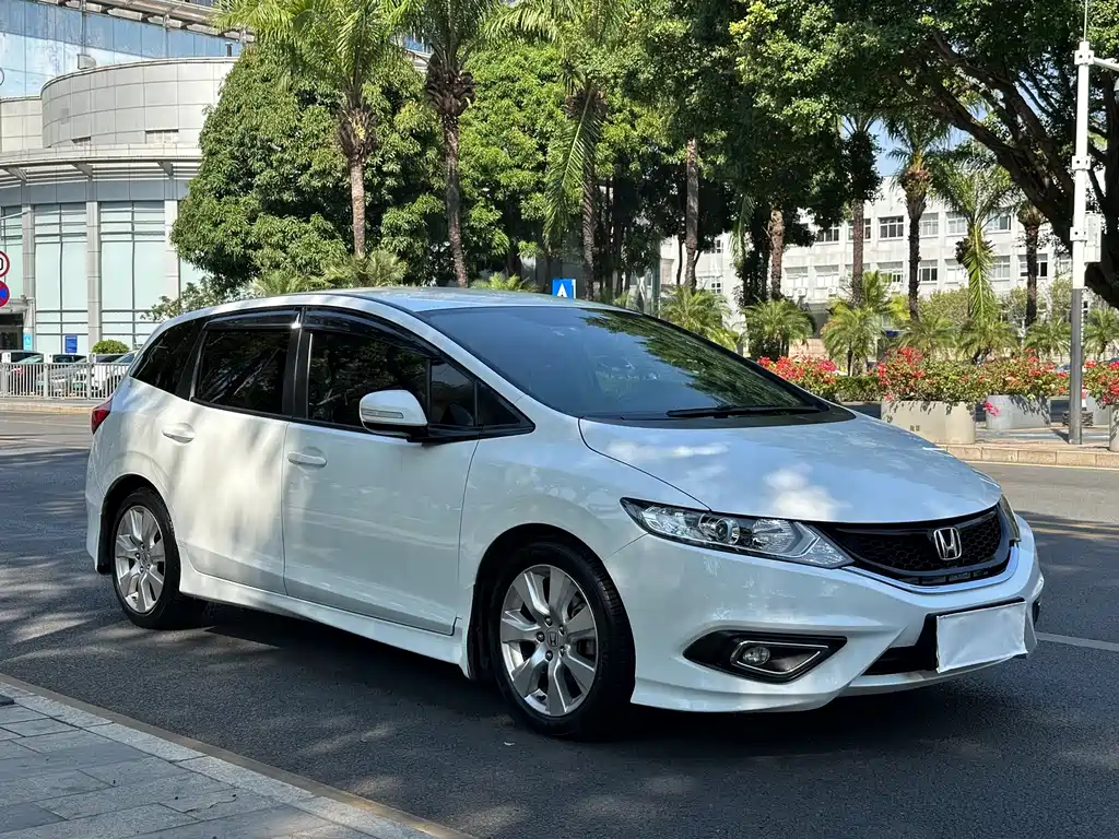 Honda Jade 2014 — фото 3