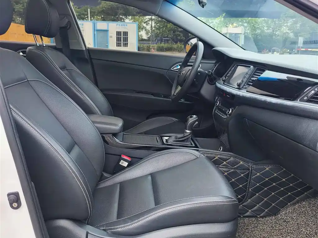 Hyundai Mistra 2017 — фото 12