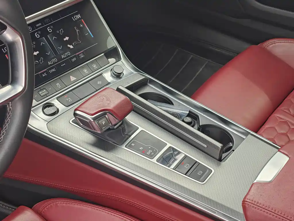 Audi A7L 2024 — фото 7