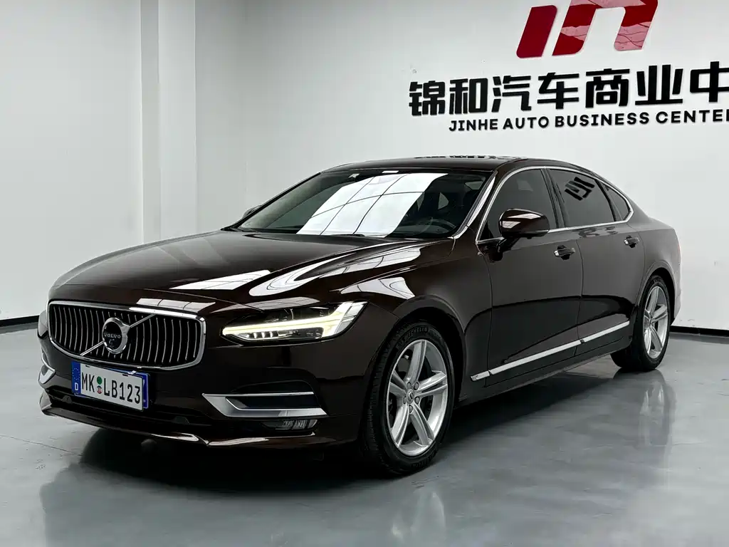 Volvo S90 2019 — фото 1
