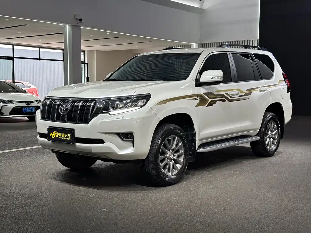 Toyota Prado 2019 — фото 4