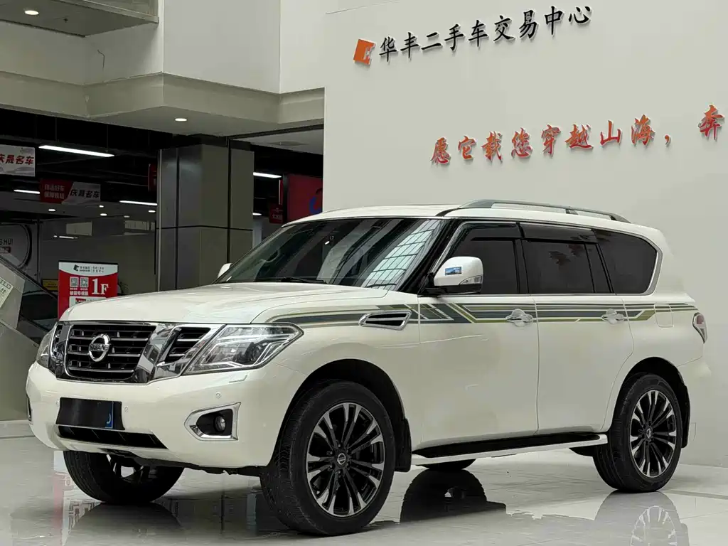 Nissan Patrol 2017 — фото 1