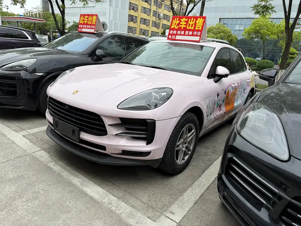 Porsche Macan 2019 — фото 1