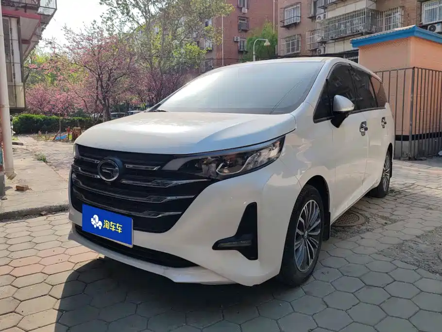 GAC Trumpchi M6 2019 — фото 1
