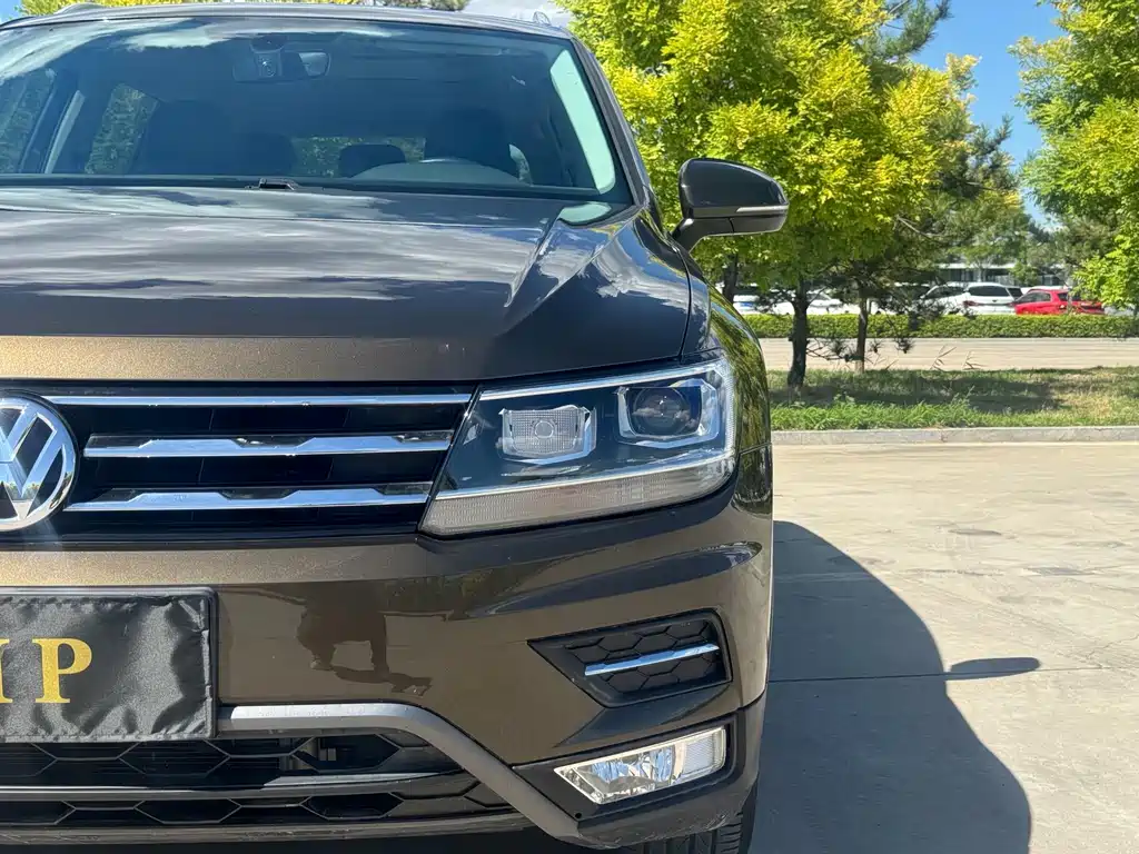 Volkswagen Tiguan L 2019