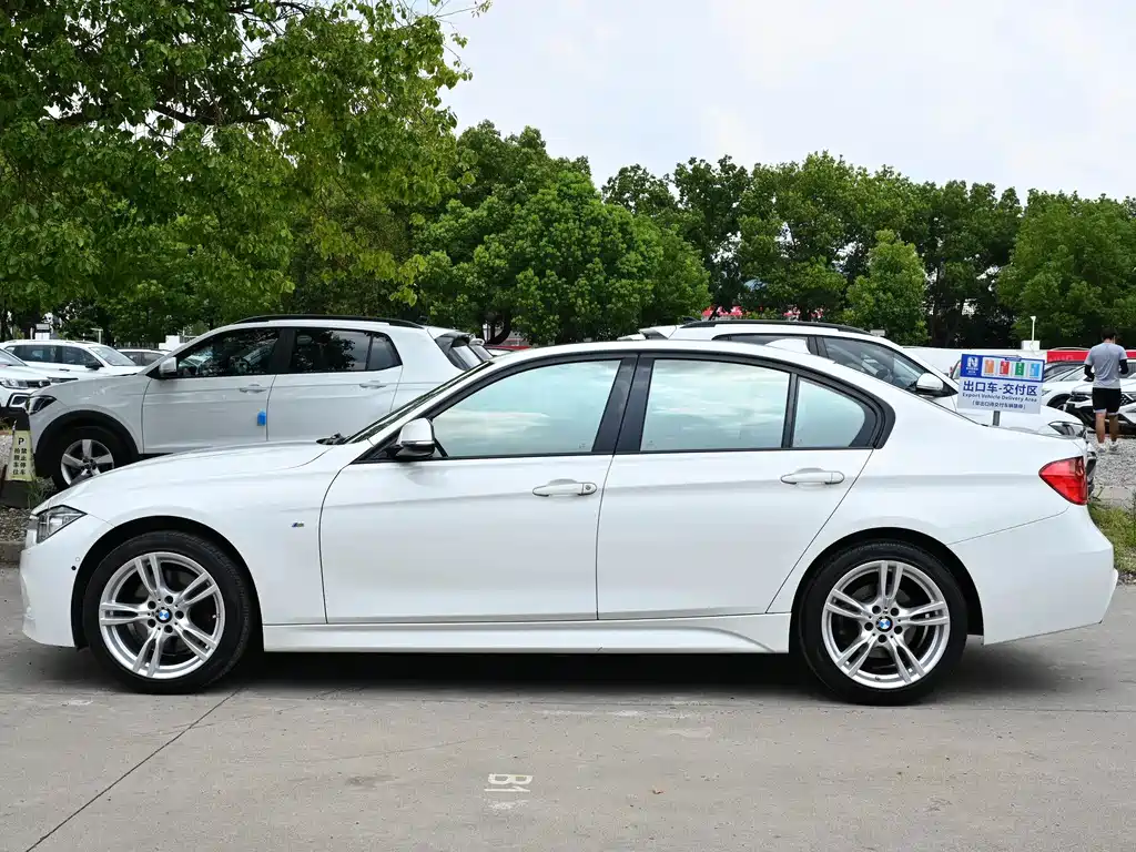 BMW 3 Series 2013