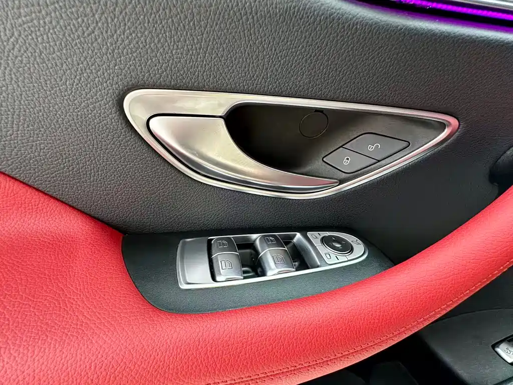 Mercedes-Benz E-Class 2023 — фото 13