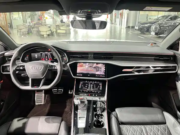 Audi A7 2023