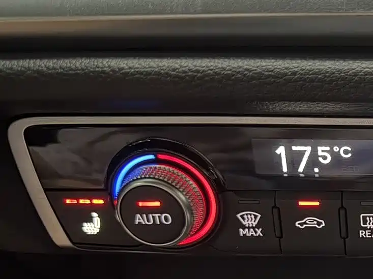 Audi Q3 2022 — фото 17
