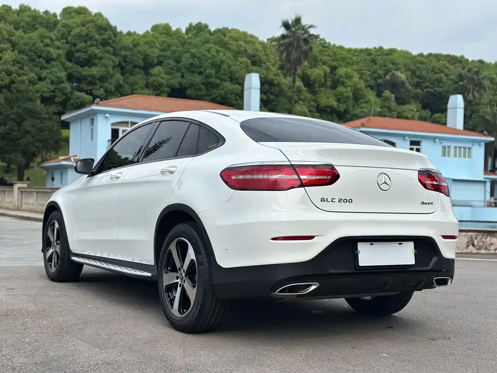 Mercedes-Benz GLC Coupe 2017 — фото 15