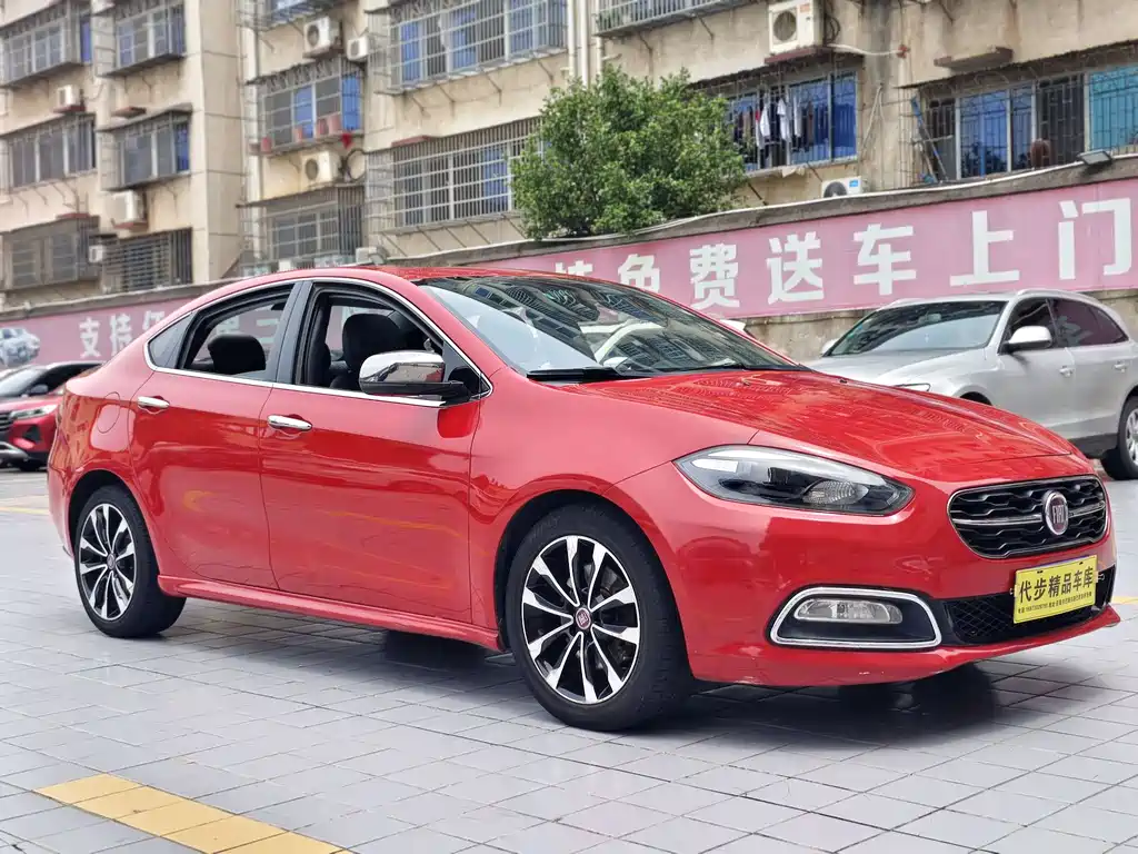 Fiat Viaggio 2016 — фото 3
