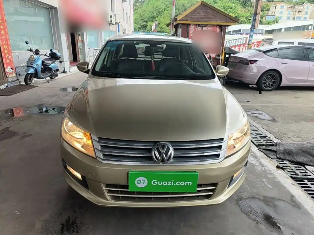 Volkswagen Santana 2014