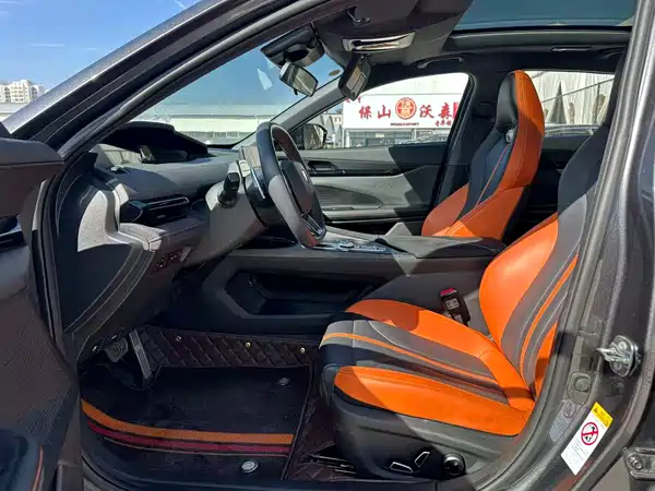 Changan UNI-V 2024