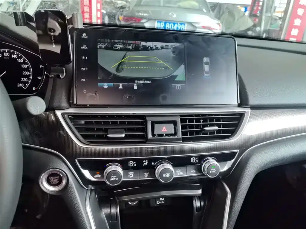 Honda Accord 2023 — фото 13