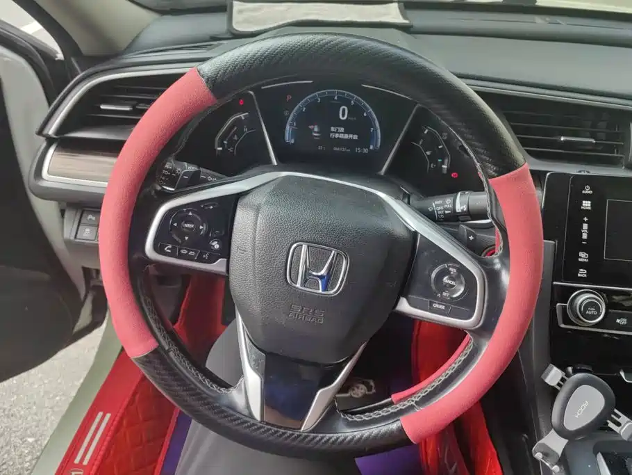 Honda Civic 2019 — фото 15