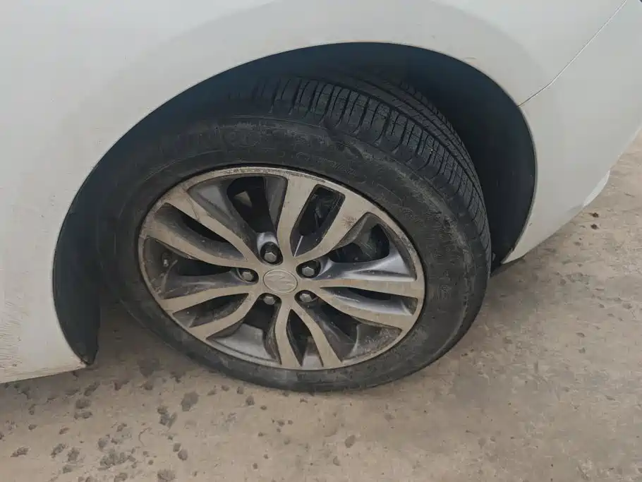 Buick Excelle 2021