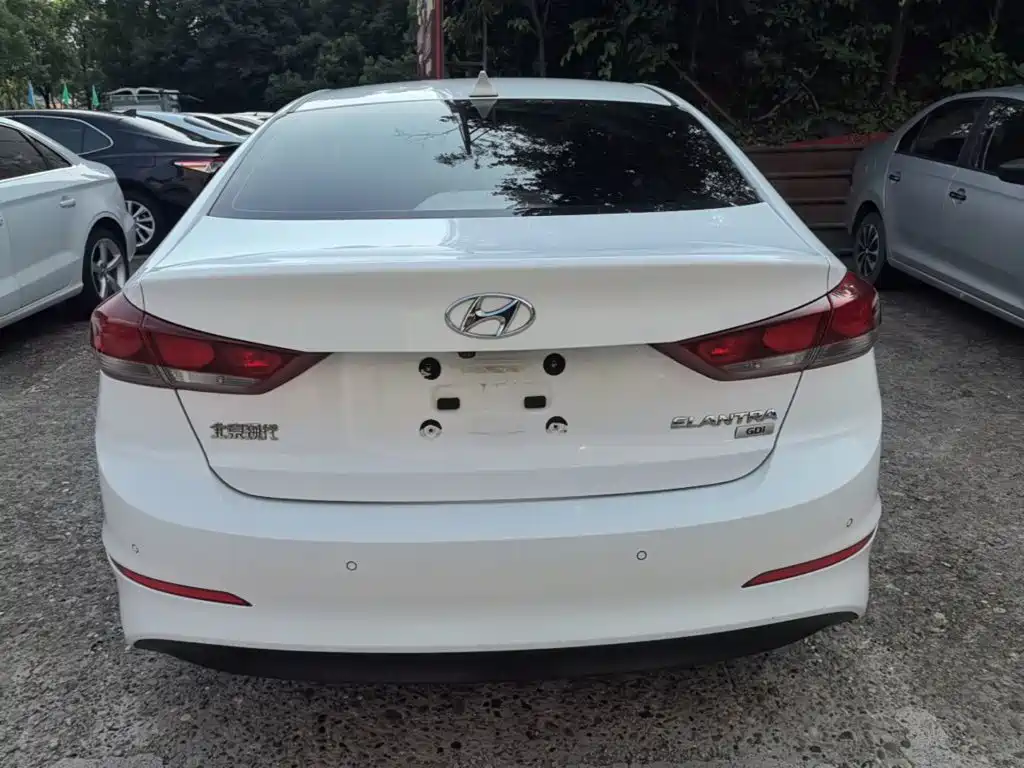 Hyundai Celesta 2017 — фото 6