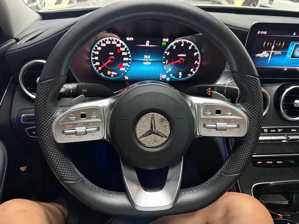 Mercedes-Benz C-Class 2020 — фото 13