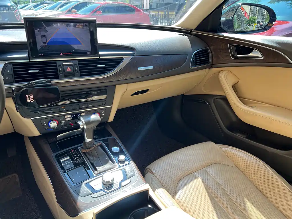 Audi A6L 2013