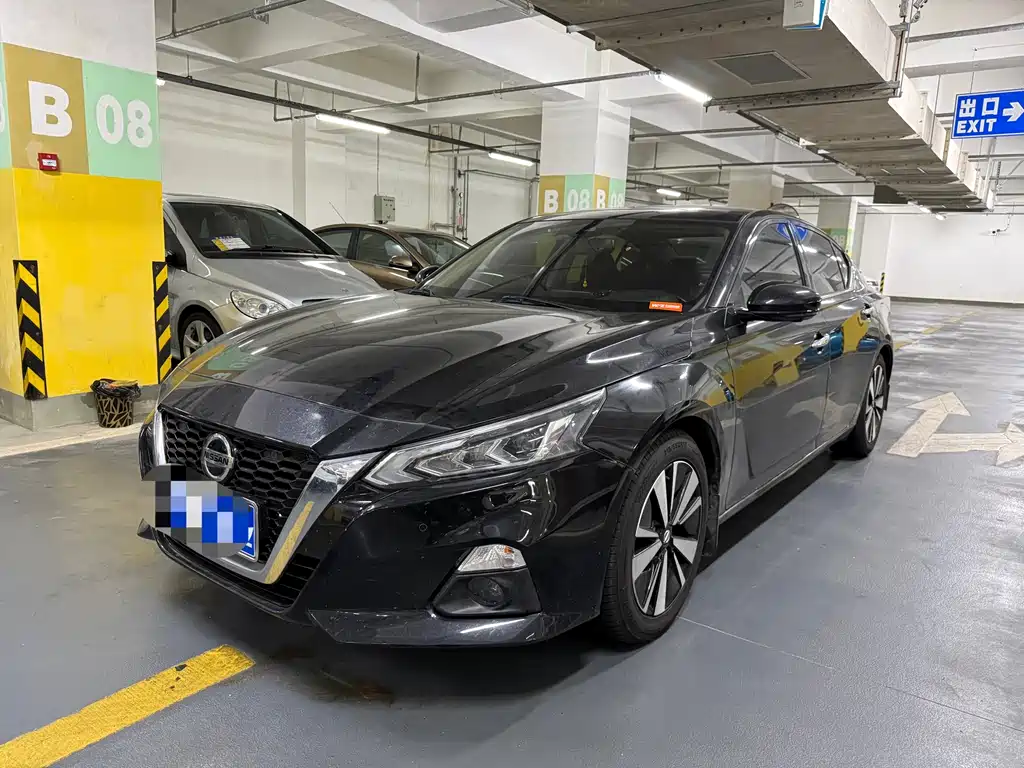 Nissan Teana 2021
