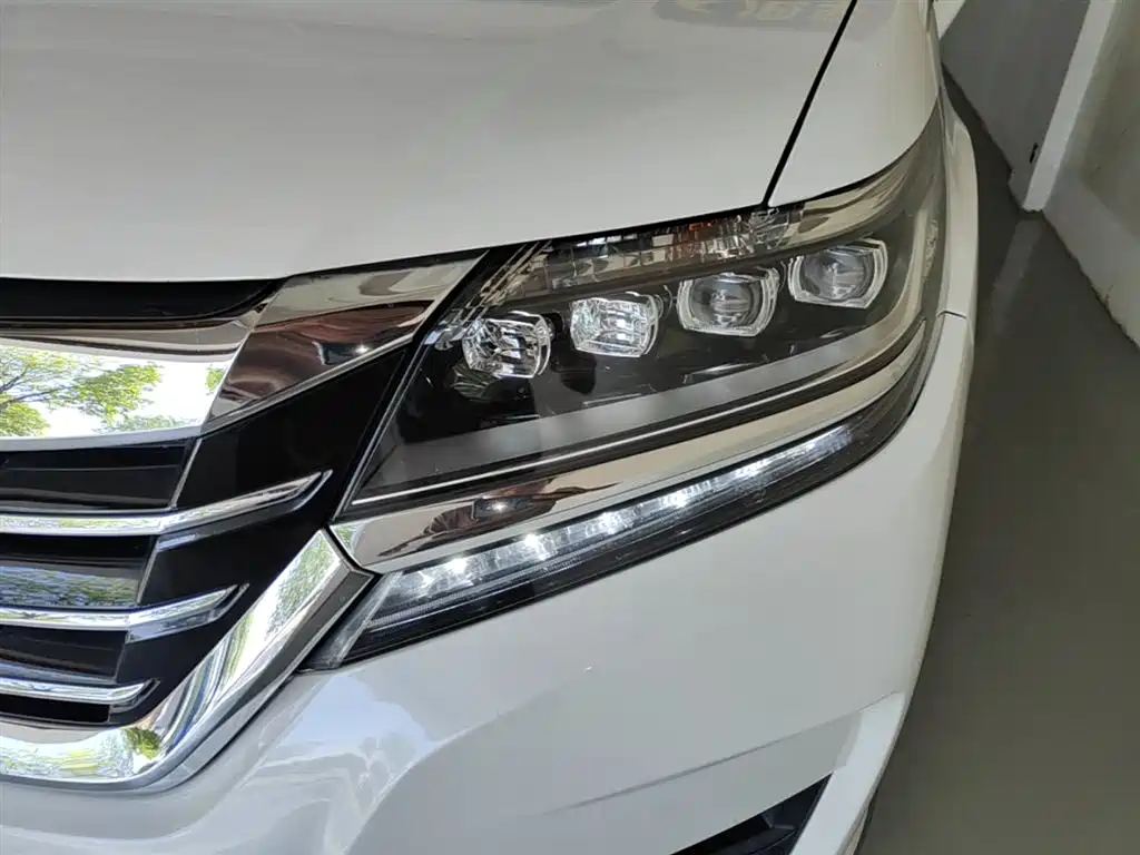 Honda Elysion 2019 — фото 24