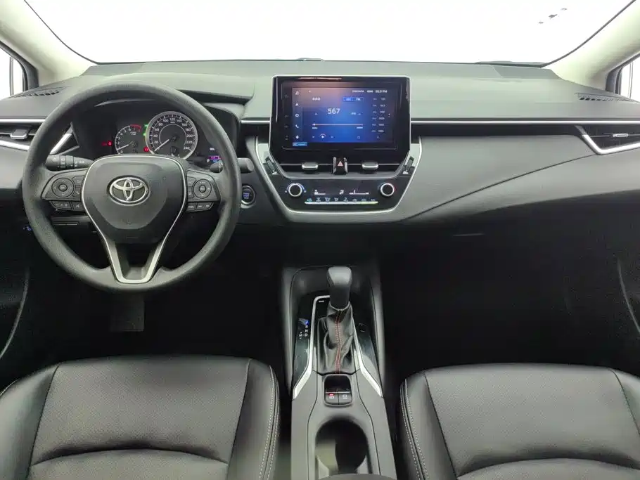 Toyota Corolla 2021 — фото 12