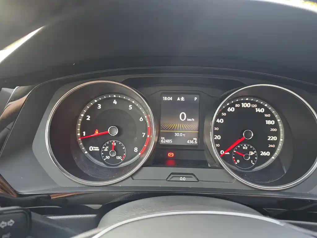Volkswagen Tiguan L 2018 — фото 16