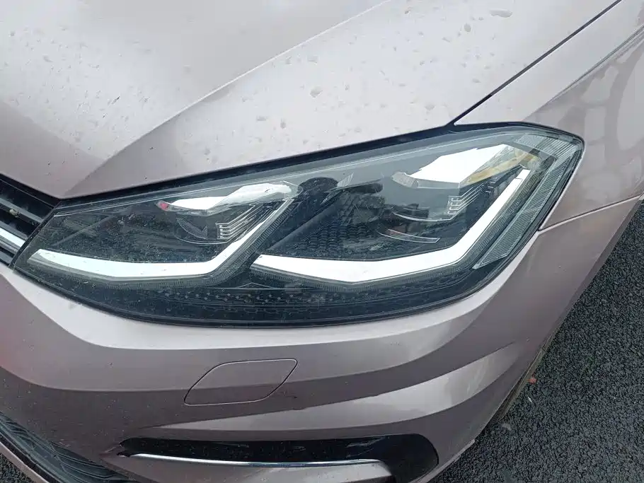 Volkswagen Golf 2020