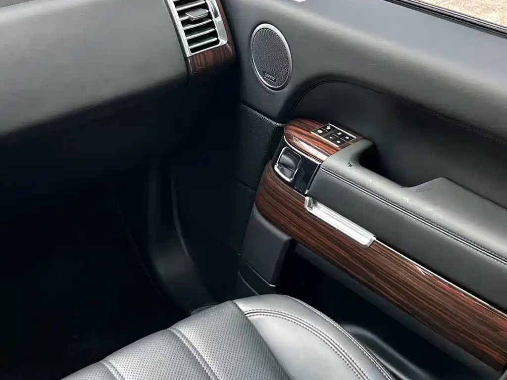 Land Rover Range Rover 2013 — фото 10