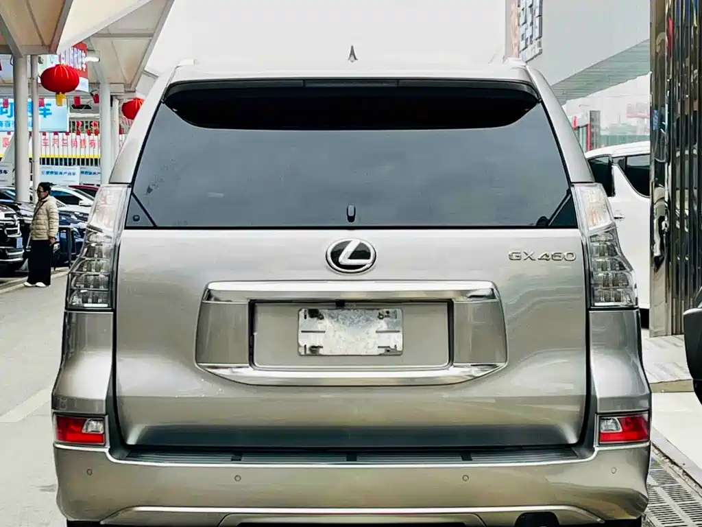 Lexus GX 2023 — фото 4