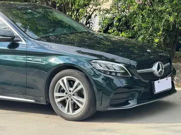 Mercedes-Benz C-Class 2019