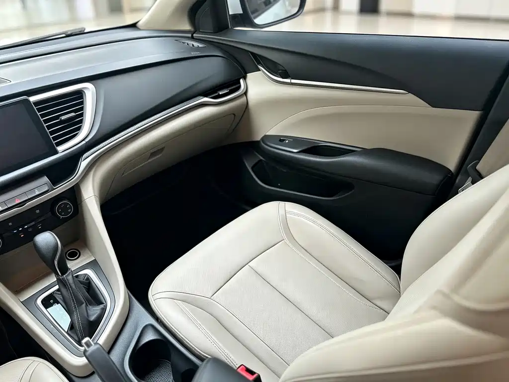 Buick Excelle 2020
