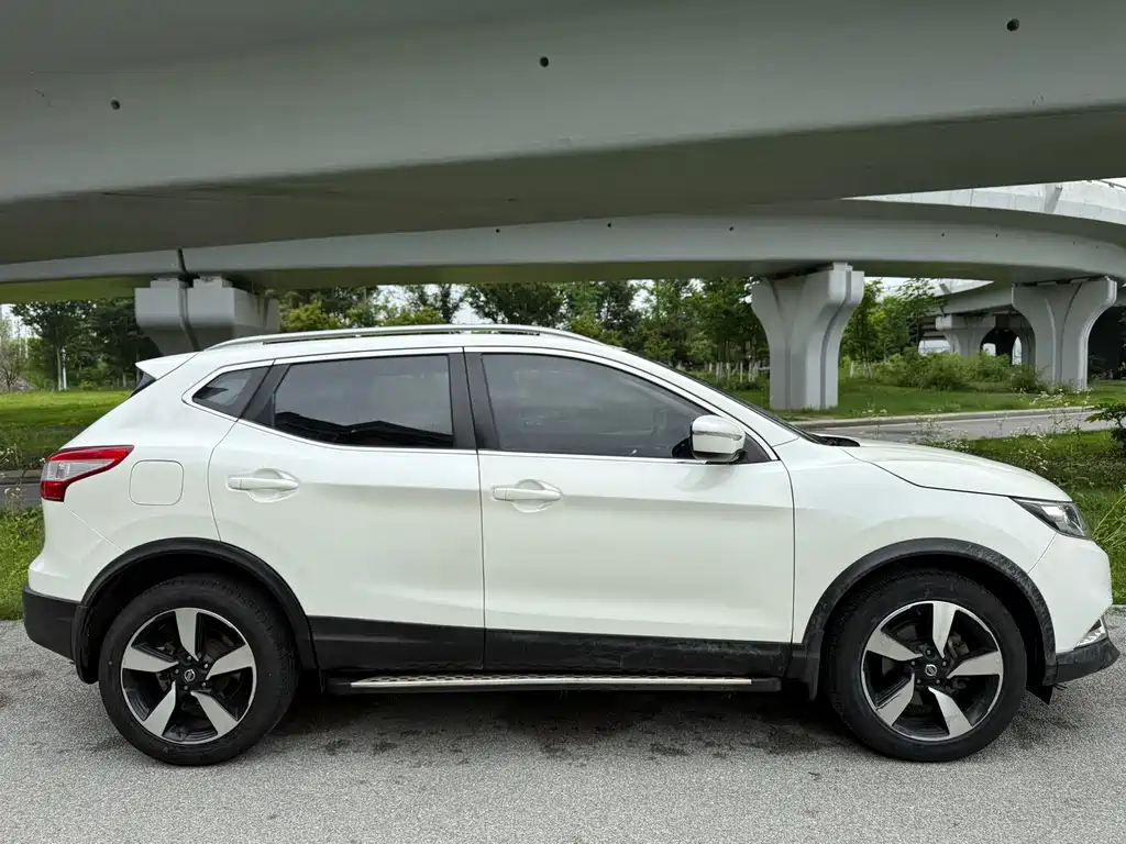 Nissan Qashqai 2018 — фото 4