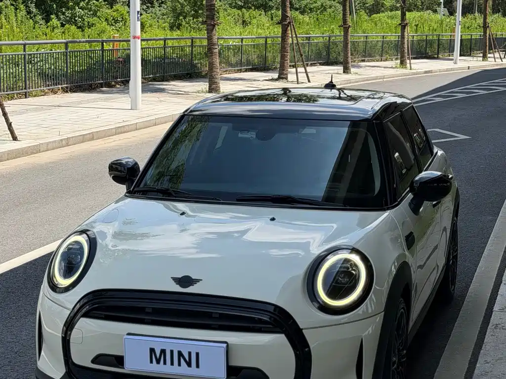 MINI Mini 2022