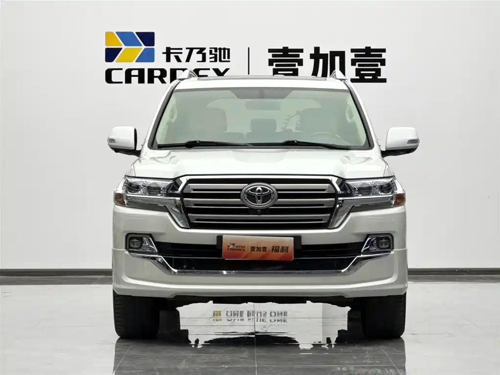 Toyota Land Cruiser 2020 — фото 2