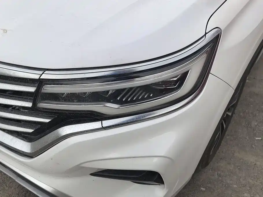 Roewe RX5 eMAX 2020 — фото 5