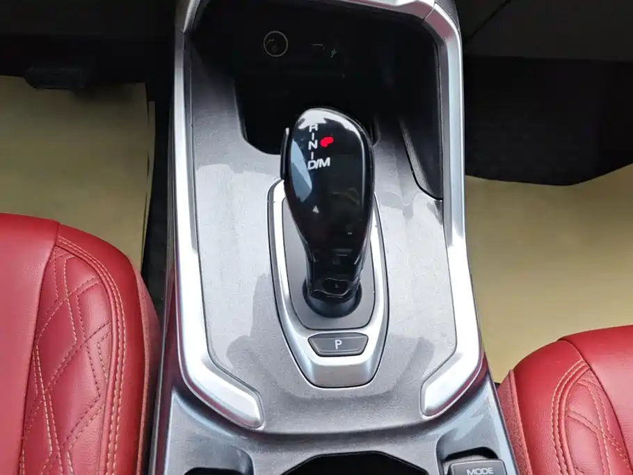 Haval H6 2021 — фото 16