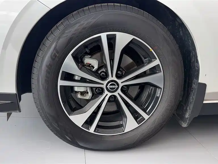 Nissan Sylphy 2023 — фото 9