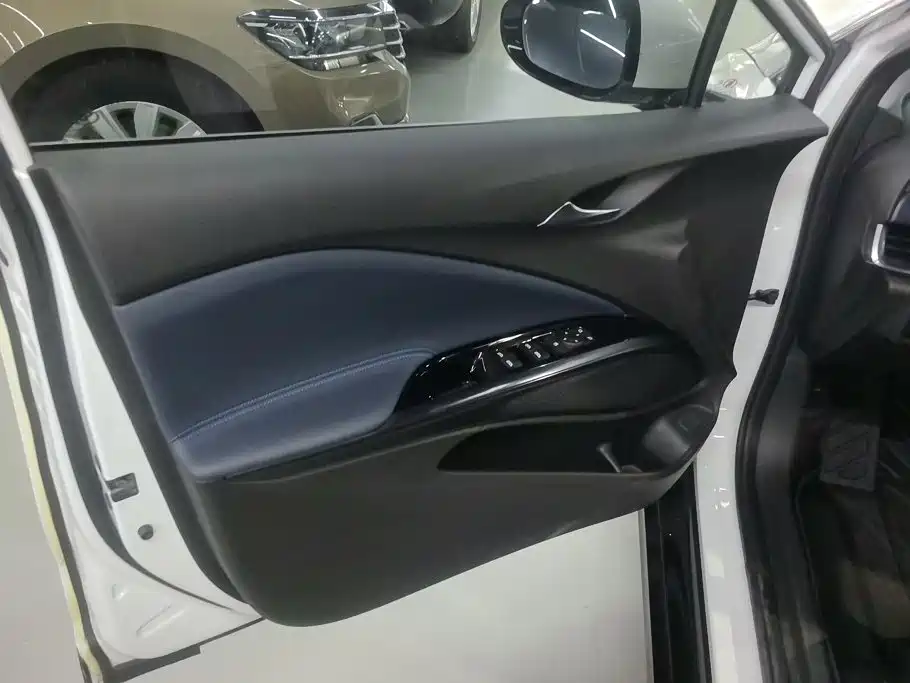 Buick Micro Blue 6 2023