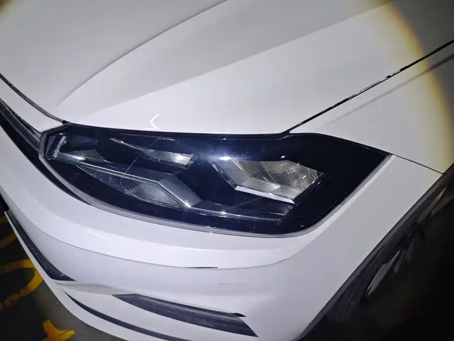 Volkswagen Polo 2021