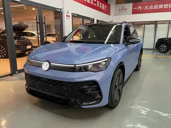 Volkswagen Tiguan L 2024