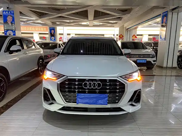 Audi Q3 2022