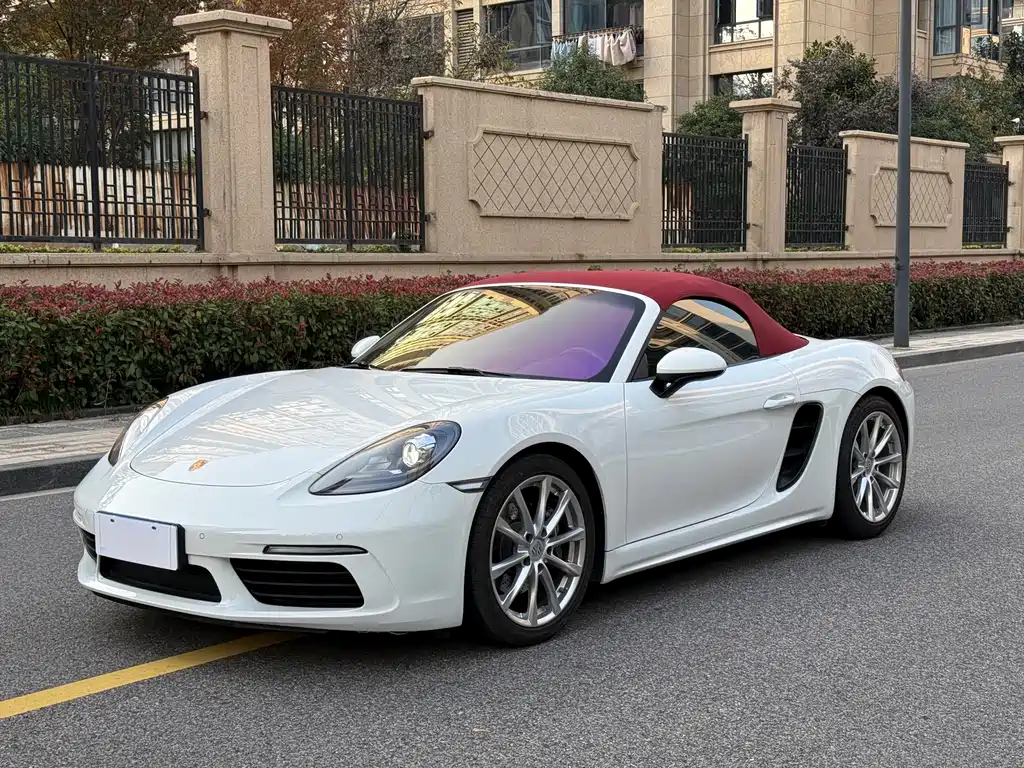 Porsche 718 2022 — фото 1