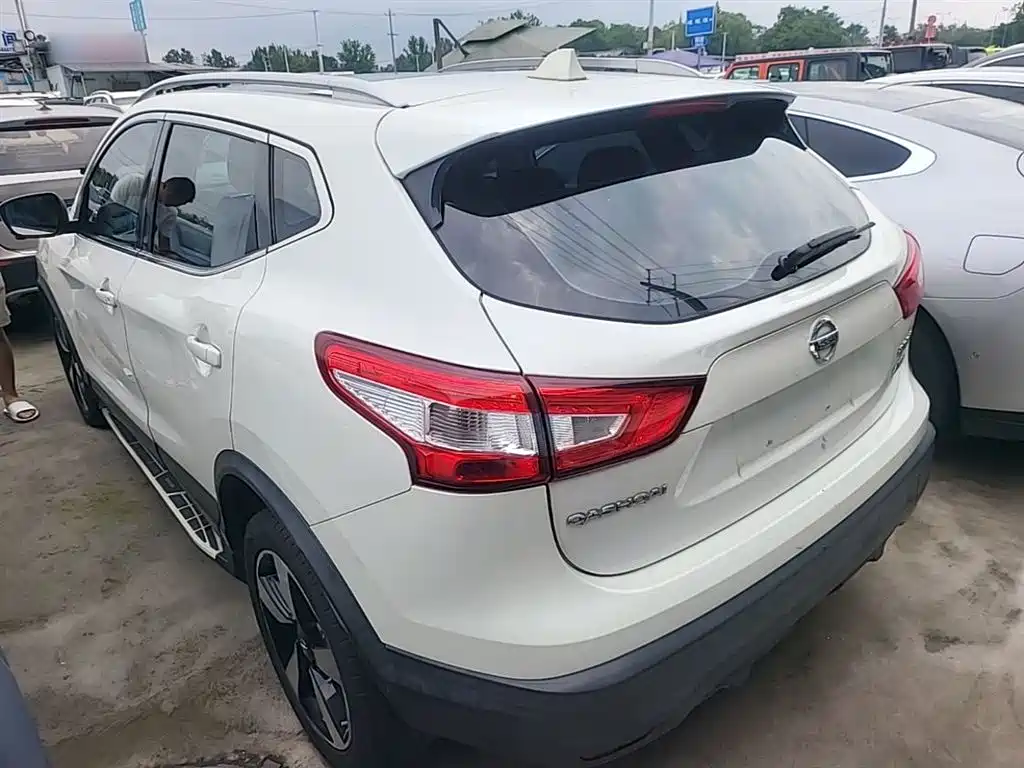 Nissan Qashqai 2016 — фото 5