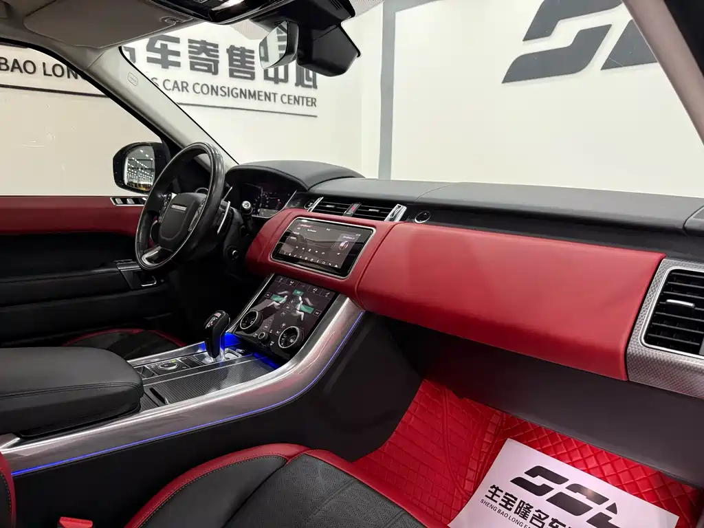 Land Rover Sport 2020 — фото 12