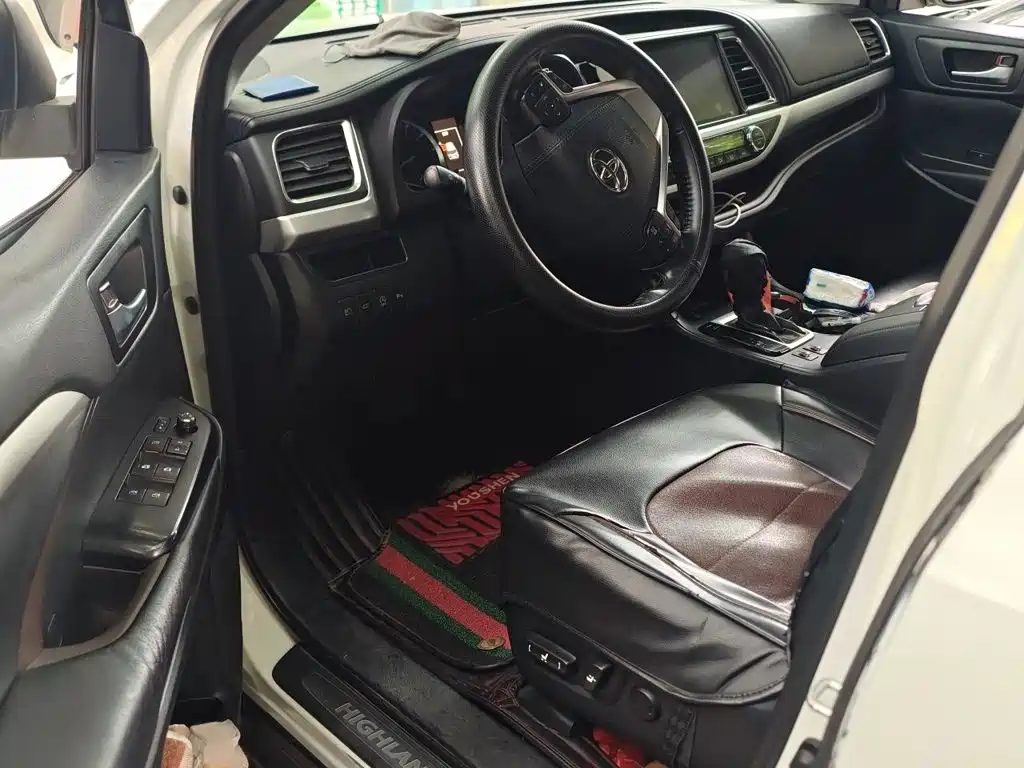 Toyota Highlander 2019 — фото 14