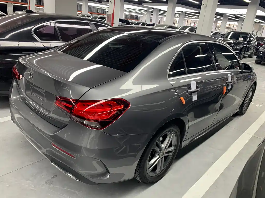 Mercedes-Benz A-Class 2021 — фото 10