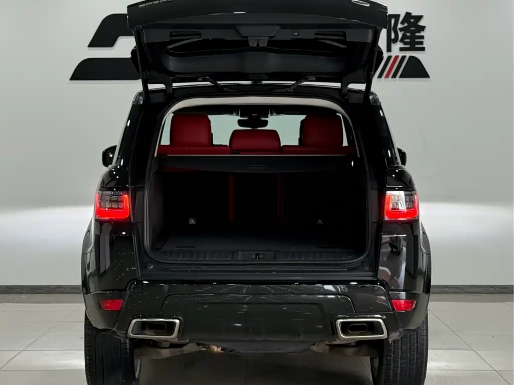 Land Rover Sport 2020 — фото 27