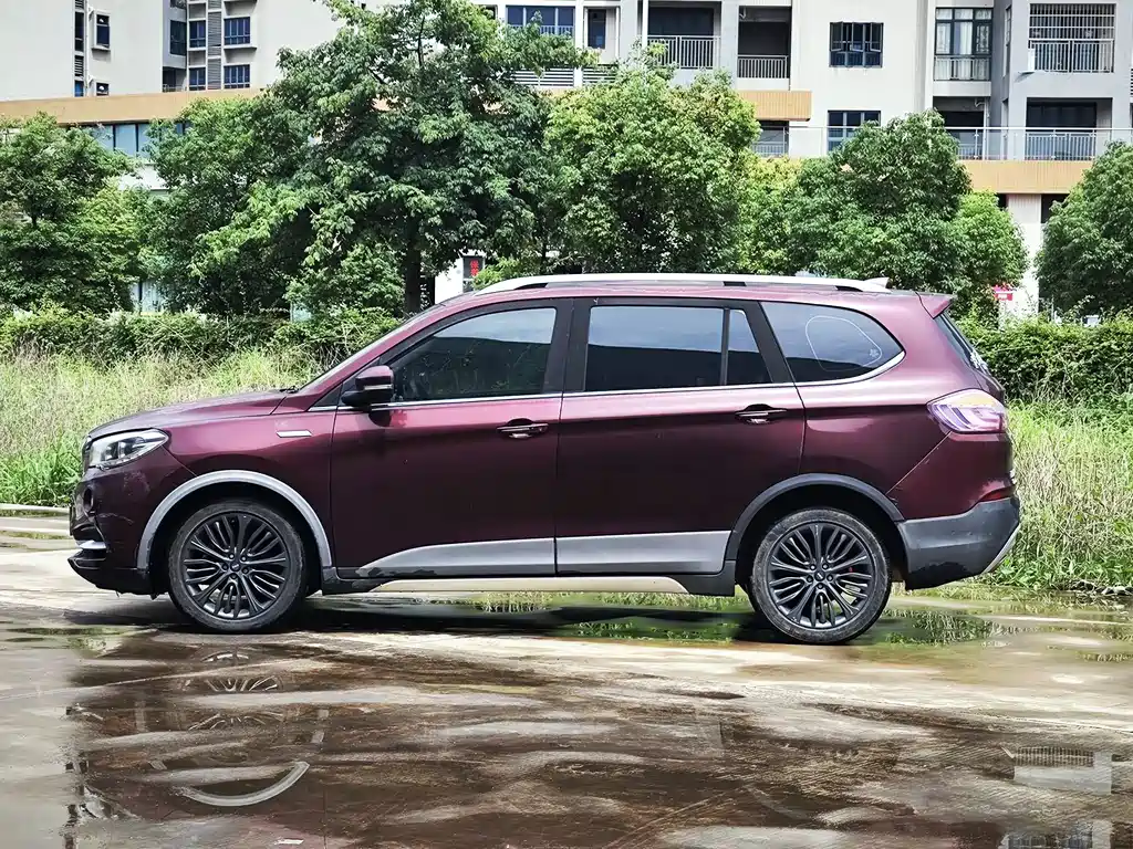 SWM X7 2018