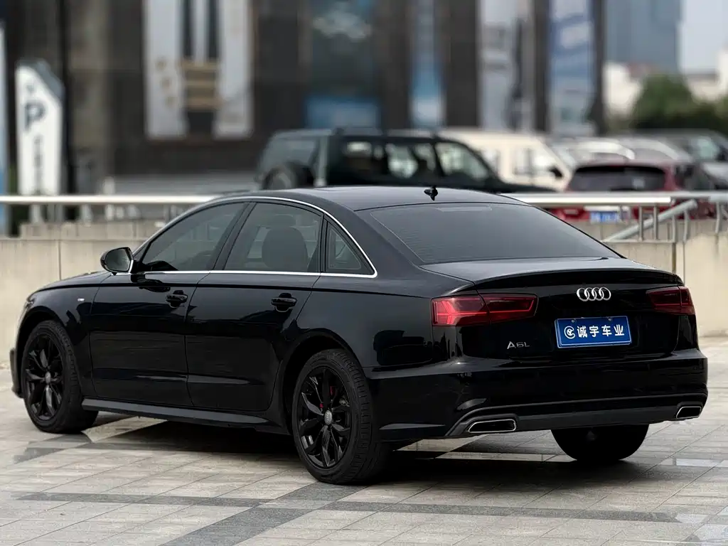 Audi A6L 2018 — фото 23